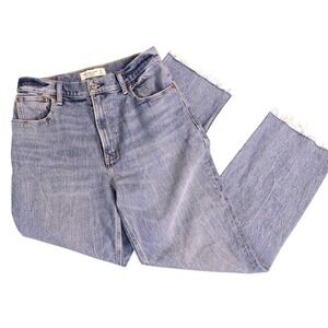 Abercrombie & Fitch Women 4 Ultra High Rise Loose Jeans Raw Hem Light Wash Denim